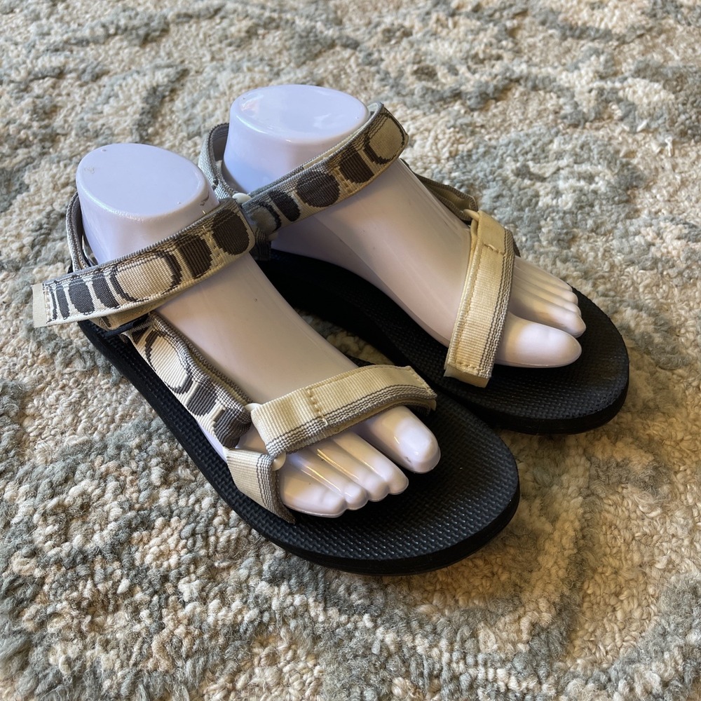 TEVA Original Universal White Gray Moon Phases Strap Sandals Women's 8